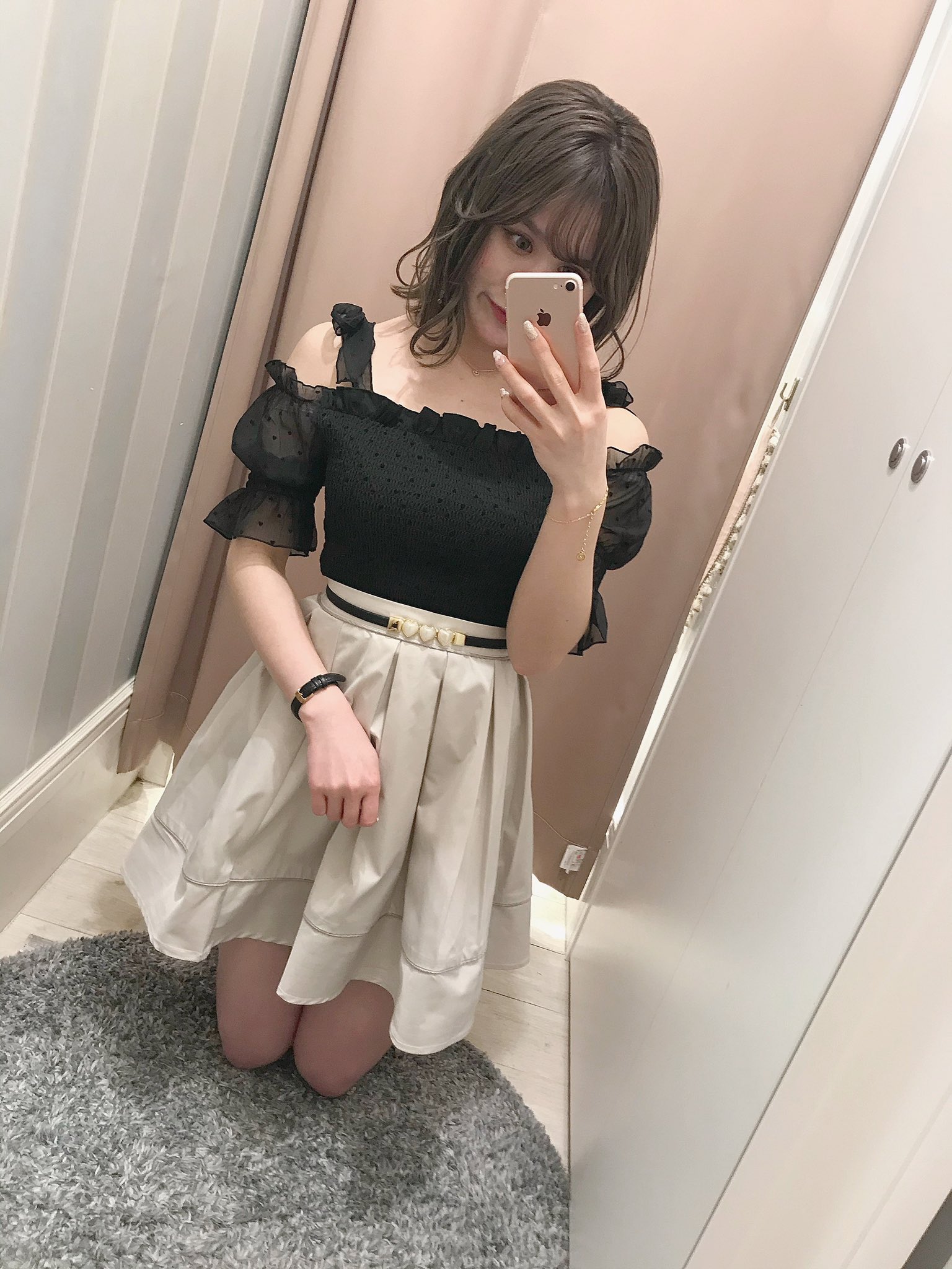 ★新品★ evelyn ショルダーリボンブラウス ★ ☆新品☆ evelyn ショルダーリボンブラウス ☆ - メルカリ