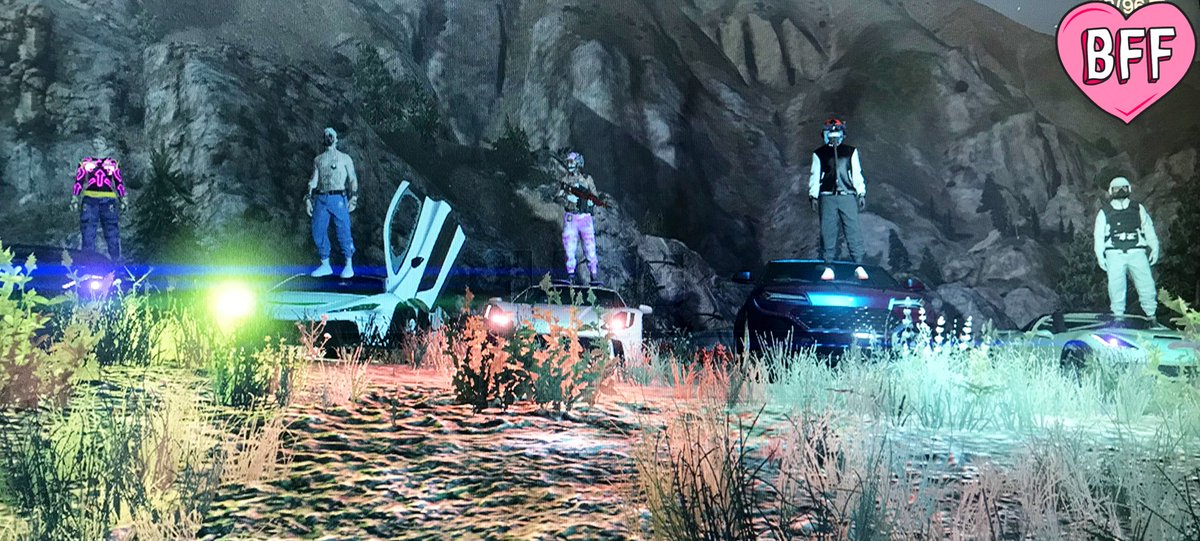 CASHONGAME's tweet photo. #Gaminglife #GTA5 #EmmyTheGamer_YT #CASHONGAME #Youtubers4Life #Ghost #Nations #Mexican love u all . @OjibwayE @RIMPAKK_II @omghenice ๐๐๐ https://t.co/CUSmQWMqQ6