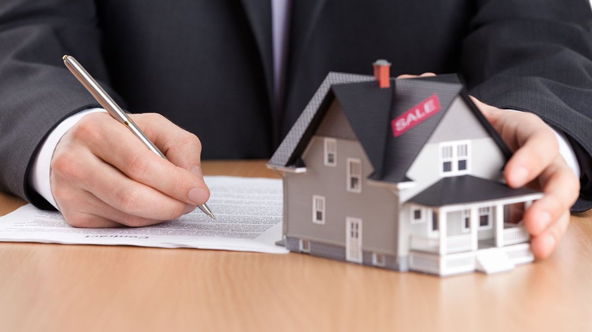 EmmaKossak's tweet photo. We, at Aylward Game Solicitors are ideal for you whenever you are seeking general or specific property law Our Brisbane property lawyers are frequently. Call us on 1800 217 217
visit  here: https://t.co/V4VFO9MhyG

#PropertyLaw #propertysolicitorsbrisbane #PropertyLawyersBrisbane https://t.co/5AWUHrdOAh