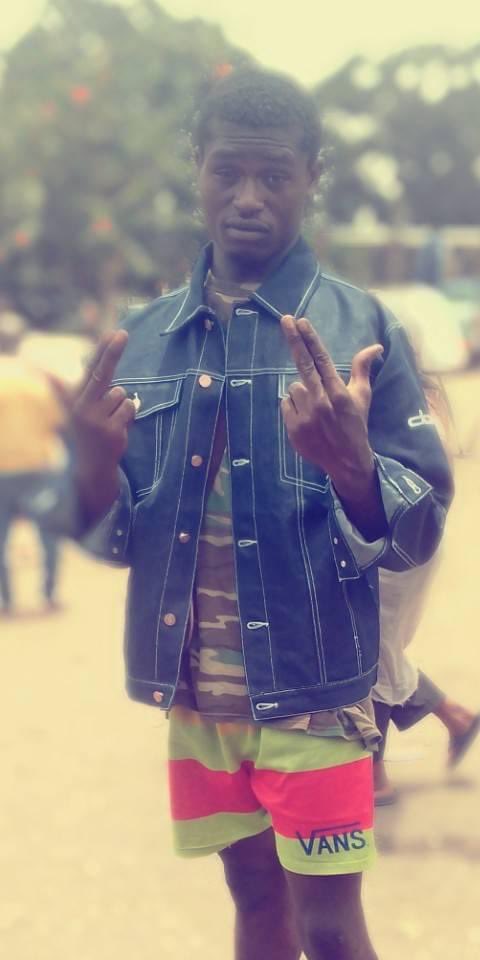 WizlaFinito's tweet photo. "All we are trying to do is to survive and make good out of the dirty they put on us Falaaa”.💯
#WeMove #WithLove 🇬🇭❤️⭐️💰🚀🌍💪🏾
#FalaaaGunshot🔥🔫😎💪🏾 https://t.co/mY4gLpaDLq