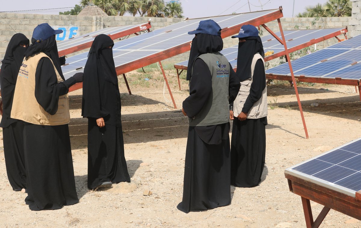 trtworld's tweet photo. In pictures: Ten trailblazing women in conservative Yemen bring electricity to their villages, illuminating lives with a micro-grid solar business they hope to expand across their war-torn region💡☀️ https://t.co/Osk5QFEZFx