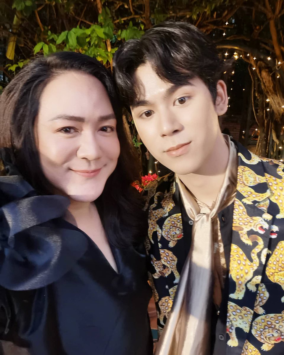 koryserum's tweet photo. ฉันก็รักของฉันเข้าใจบ้างไหม? #korymyengineer

"คูเปอร์-ปอย-เชน-อินทัช"
@cooper_patpasit
@poy.pyy
@inntouchx
@shanerler

#myengineerมีช็อปมีเกียร์มีเมียรึยังวะ #แล้วแต่เปอร์

#hairitzanniversary 
#hairitz #ที่1เรื่องผม 
#จบทุกปัญหาผม
#อยากผมหนาใช้Hairitz
#hanahugo12thanniversary https://t.co/RfKHplvLCM
