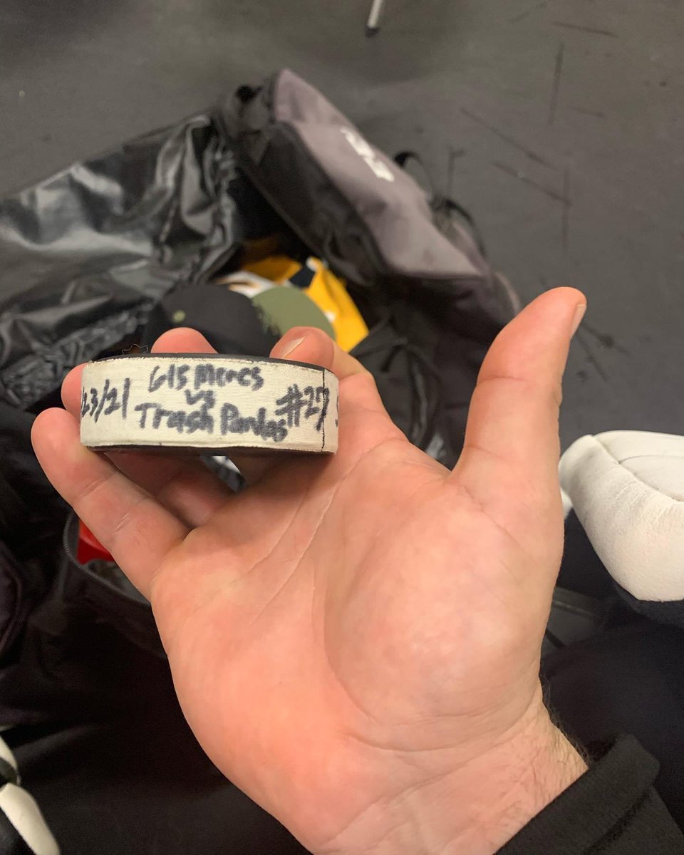 615Mercs's tweet photo. a 3-0 shutout belongs to @SgtSmash77 tonight!!!!! Player of the Game honors goes to our very own Brick Wall. #thisistheway #gamepuck #beerleague #brickwall https://t.co/L0oadHu1zs
