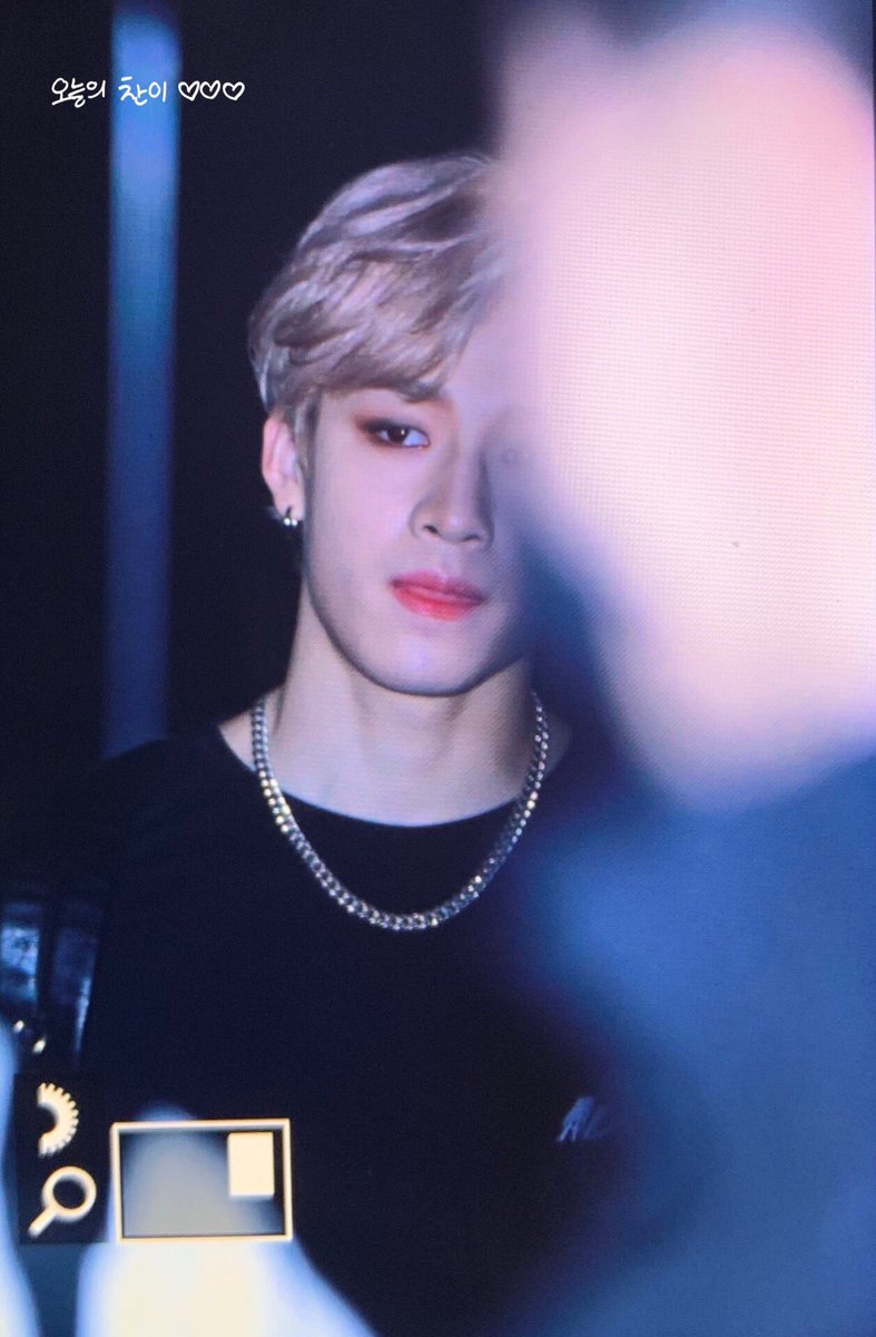 daily bang chan !! (@dailybangchan) / Posts / X