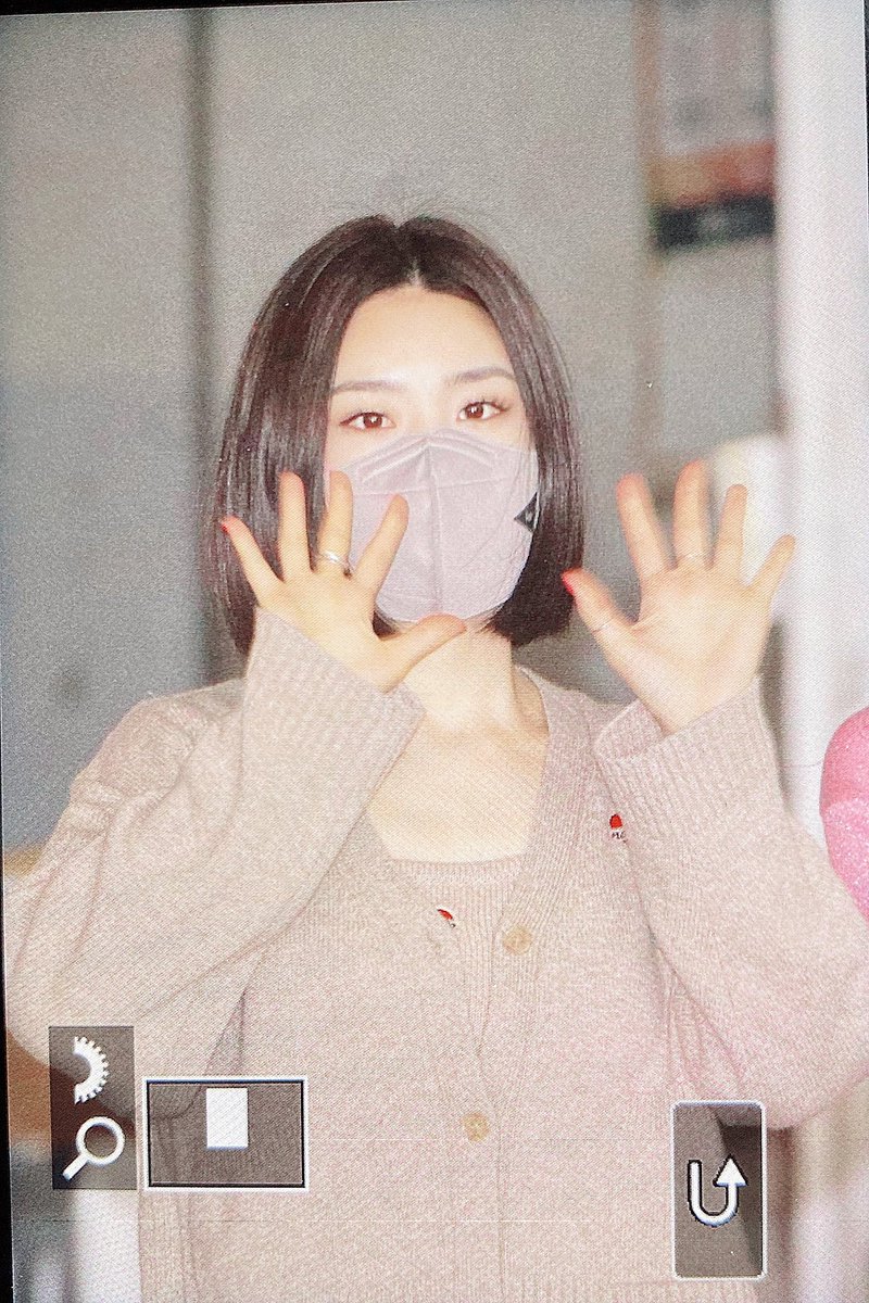 brave_bjb's tweet photo. 210324 #브레이브걸스 #BRAVEGIRLS #유나 #YUNA https://t.co/YT3c0g2lp6