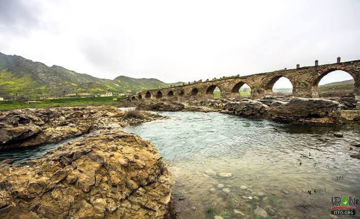 architectbahruz's tweet photo. “Khudafarin Bridges” are two #Khudafarin arch bridges, which are located at the #ArasRiver. Located on the historical #SilkRoad, the 11-arched #bridge was built in the 11th–12th centuries and the 15-arched bridge in the 13th century.
#architecture #rt #follow https://t.co/6dBJ6QgIVH