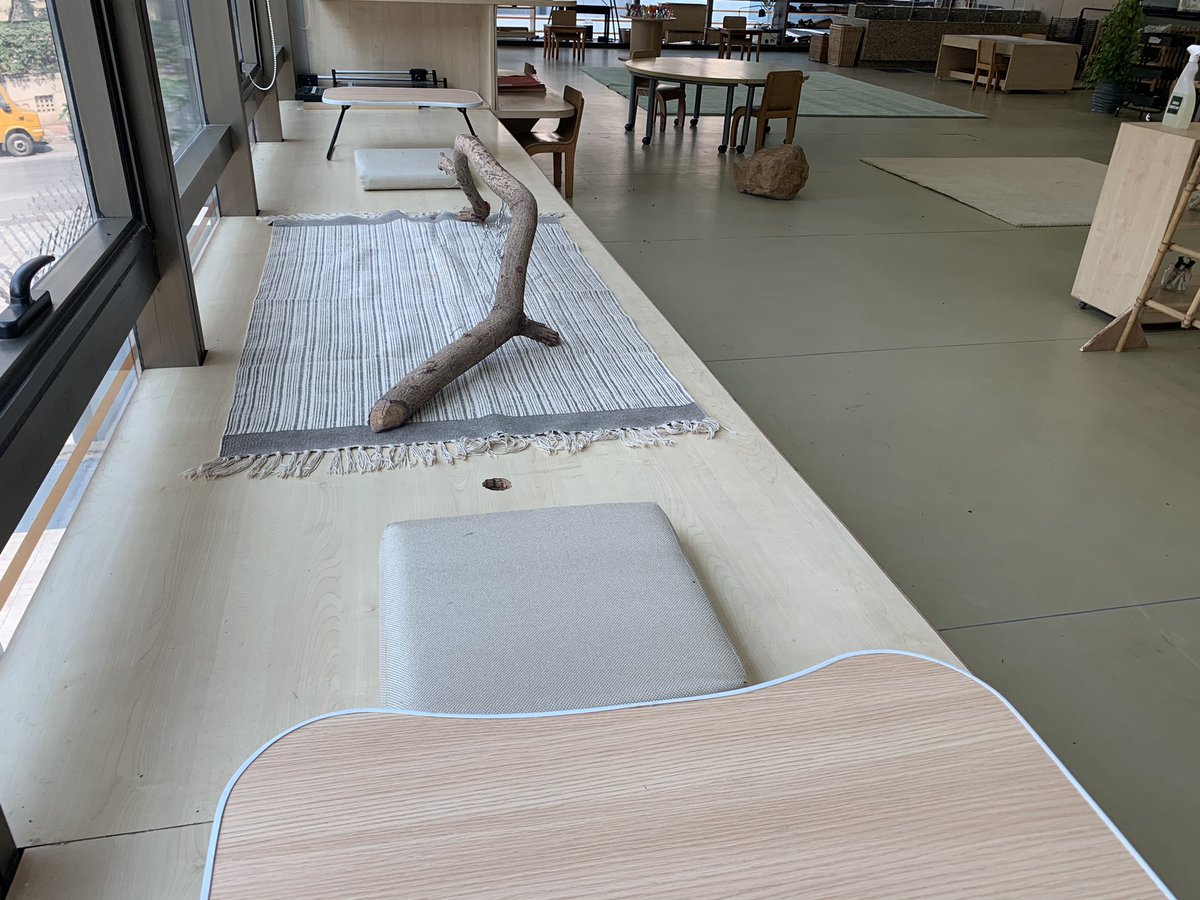 angelameelee's tweet photo. What can you use as nooks that will offer intrigue and help with social distancing ! #flexibleworkspace #whatschoolshouldbe #usewhatyouhave #asbindia https://t.co/8BOCpf21Qk