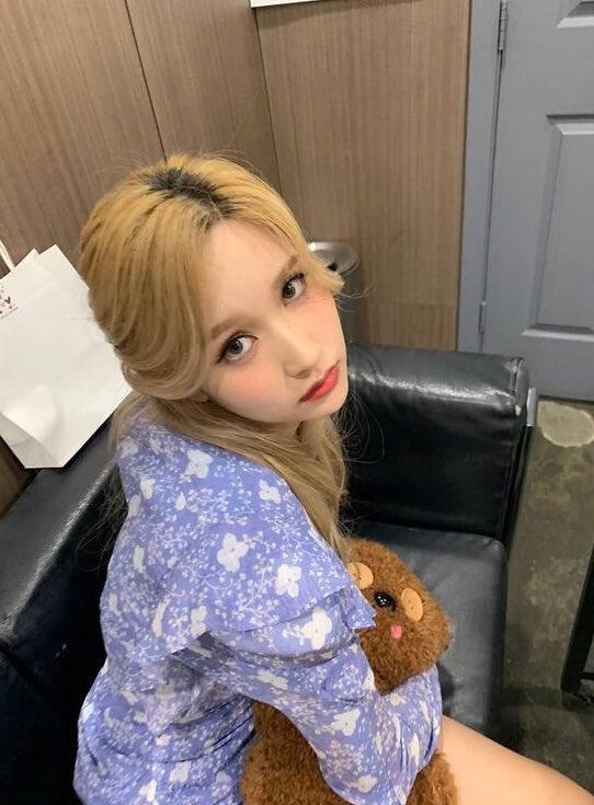minarchvie's tweet photo. Girlfriend mina https://t.co/L4cdgeXkxW