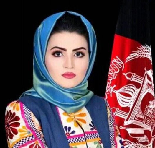 ArianaNews_'s tweet photo. بصیره رسولی به عنوان نماینده مردم کندز به مجلس نمایندهگان معرفی گردید.
خانم رسولی در جمع کاندیدان مجلس نمایندهگان از ولایت کندز در فهرست، جایگاه سوم را داشت و پس از درگذشت فاطمه عزیز به جای او به مجلس راه یافت.
#ArianaNews #Afghanistan #Kunduz #parliament #FatimaAziz https://t.co/2WJLUvJDH7