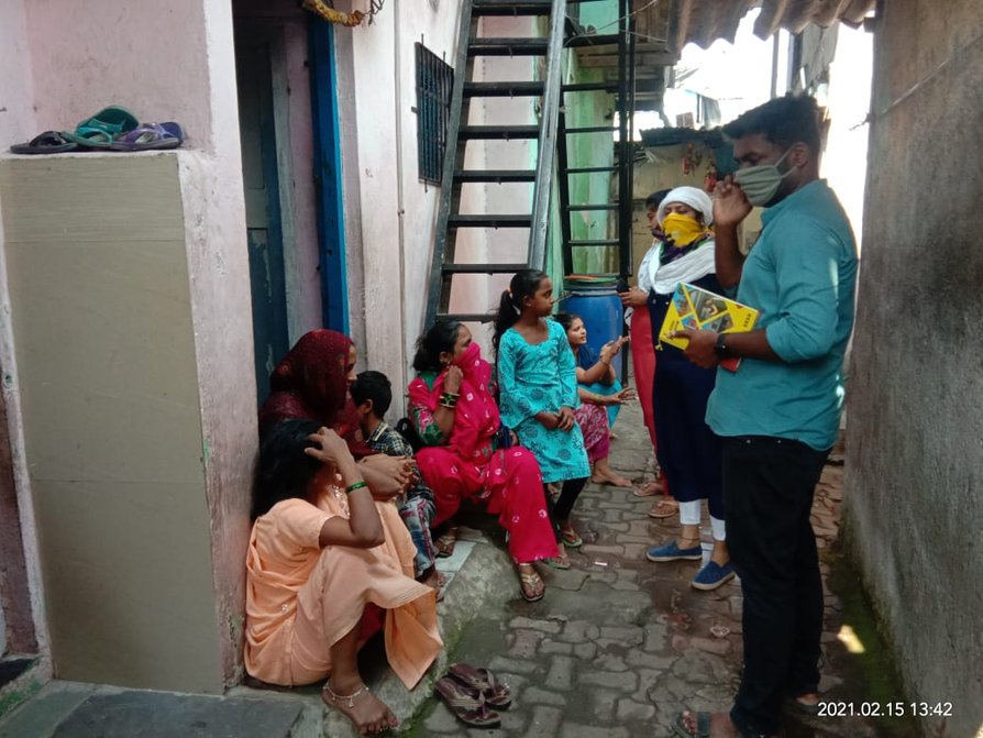 ShelterAssts's tweet photo. Conducting situational analysis of the existing (CTBs) in the project areas #TurbheWard @NMMConline. Talks with CTB Caretakers & slum communities to understand sanitation issues.
@IKEAIndia @Samhitadotorg
#SafeSanitation #OneHomeOneToilet #UrbanWASHTurbhe #togetherwithkindness https://t.co/V0BKI7wOfI