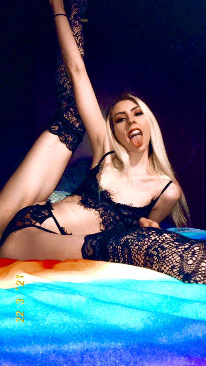 the_trixxitangg's tweet photo. Whoโs #buyingcontent ? Iโm #SellingContent ๐ป#onlyfansnewbie #flexible #perfectasshole #legswideopen #LegsSpread #cashapp #paypal #AmazonGiftCard #onlyfansforfree #onlyfans #Blondebarbie #OnlyfansFav #onlyfansdaddy #LinkInBio #onlyfanspics #seekingarrangment #FinDom #RETWEEET #rt https://t.co/zSqwJBUzm7