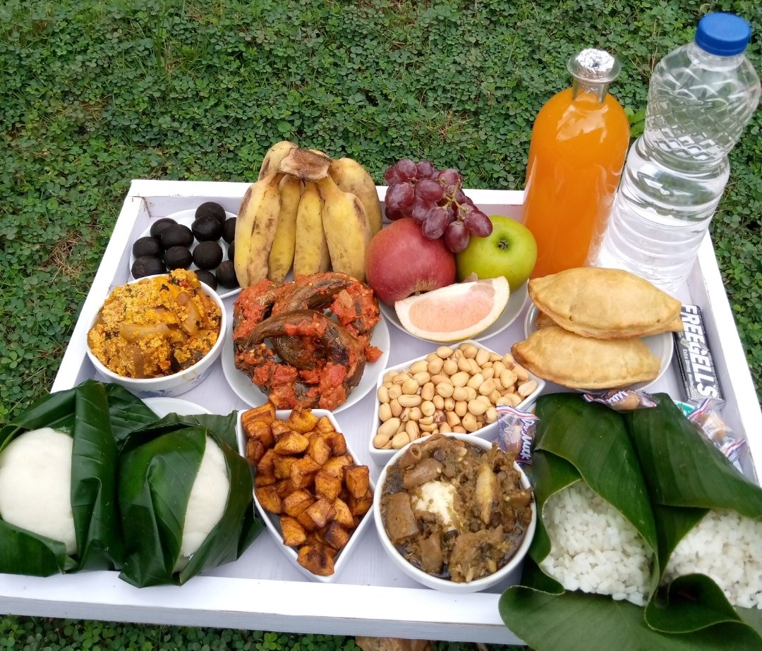 Good morning ✨🤍💃
Please spare me 2sec to help RT 🙏🏼
This healthy ❤️🍱 looking foodtray only for KINGS 🤴👸 is here to stay✨🤍
This is my hustle as I am an hustler 🙏
Kindly Patronise and Refer 🤲🏼✨
May you not starve 🙏🏼😇
#23,000 
Ibadan ✨🤍🙏🏼