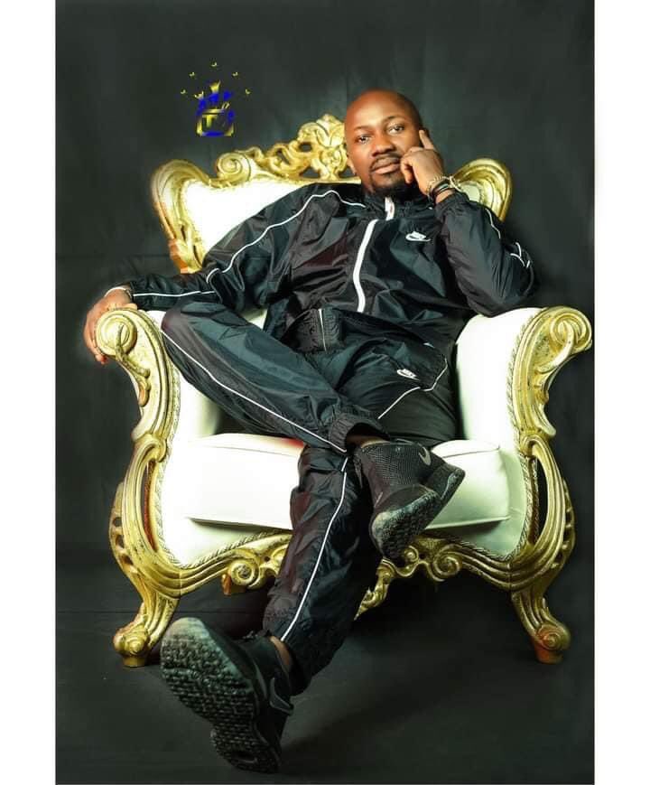 otublessing5's tweet photo. Happy birthday to my spiritual father, God bless your good heart sir. The most precious things in life are inner peace and happiness, and these are the things that I pray for you as you celebrate your birthday sir. Have a beautiful day sir. https://t.co/vLk6Mn34Q1
