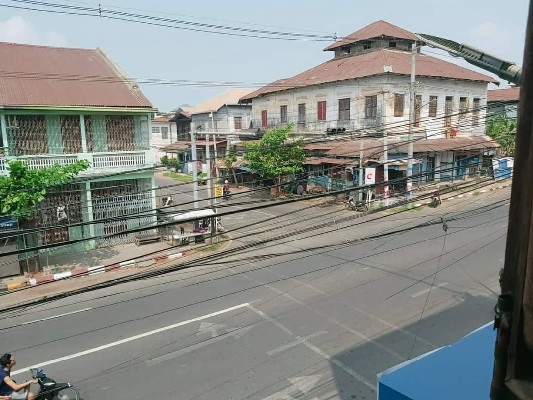 PoeYati10's tweet photo. #SilenceStrike 
#WhatHappneningInMyanmar 
#24.03.2021 https://t.co/bijYfUD54B