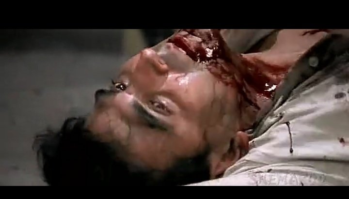 deewane_filmy's tweet photo. Don't cry it's just a movie 

The movie: 💔💔😭😭 https://t.co/3liHGlVOpZ