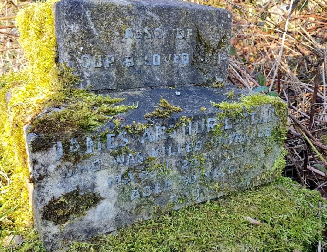 InscriptionsWw1's tweet photo. #RememberedHere
James Arthur Little
Killed in France 24 March 1918
Aged 30

#StAndrewsChurch #Eakring #Nottinghamshire

#WW1 #LestWeForget

Online records via https://t.co/IPFCZFP2FW https://t.co/YVtv7Jyx9A