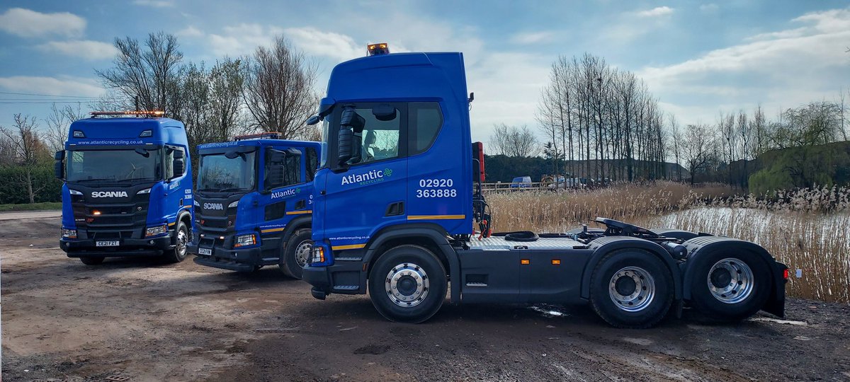 RWKeltruck's tweet photo. Massive THANKS to Atlantic Recycling as they put to work nine new Scania's, Two P360 4x2 XT Skiploaders and Seven R500 6x2 XT Tractors #Suppliedbykeltruck @keltruck @ScaniaGroup  @RecycleARL @Neal_Soils @ThompsonsSandS @SBComponents https://t.co/DPWklS1P7w