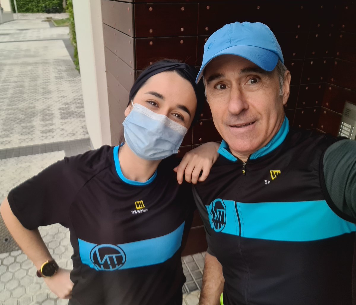 Deporte en familia sintiendo los colores. 
Vivimos en un entorno increíble y podemos elegir recorridos preciosos para hacer deporte, siempre disfrutando de nuestros paisajes... y con la camiseta de TransNatur!!!