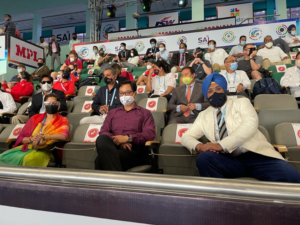 yashodhararaje's tweet photo. Watching MP Shooting Academies @ChinkiYadav4 at @ISSF_Shooting World Cup final of 25m Pistol with our Sports Minister @KirenRijiju 
She is doing brilliantly and has taken the lead. 
@ChouhanShivraj @jaspalrana2806 @OfficialNRAI @Media_SAI https://t.co/Nm9tegmxk9