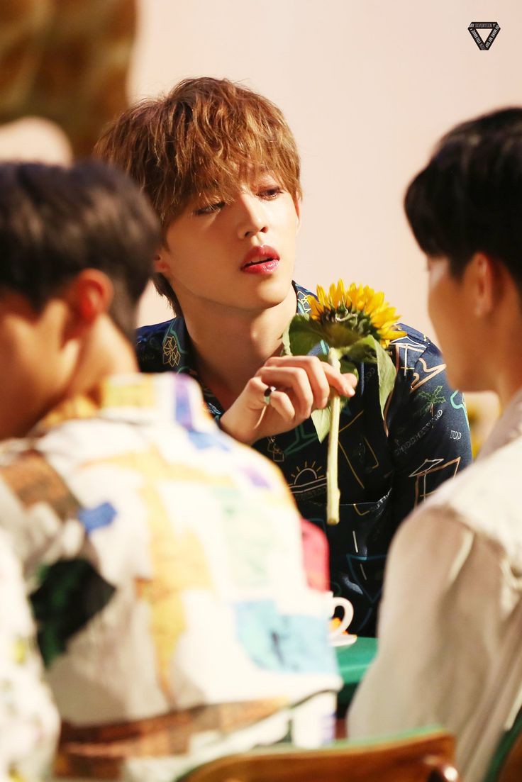 cheolie_flutter's tweet photo. @JEONGSHUWONDAE Bye- https://t.co/9qvIR3A7Mk