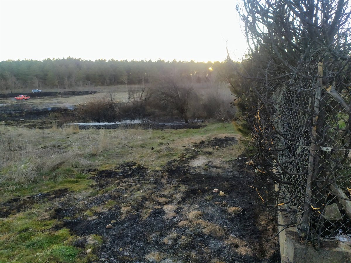 En la tarde de ayer acudimos al monte de Molina de Aragón por el primer incendio forestal ardió Chopera y vegetación arbustiva próxima al Pinar y a chalets diseminados. Extiguimos con colaboración de una patrulla de <a href="/Plan_INFOCAM/">INFOCAM</a>. 1/2 Ha aprox. (EP)