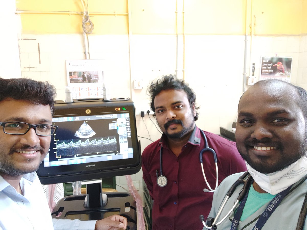 JIPMEREDucate's tweet photo. First institute in the country to have ARTIFICIAL INTELLIGENCE PROGRAMMED ULTRASOUND MACHINE in the emergency department.... Huge thanks to our HOD Prof. Vivekanandan sir and Consultants Dr. Manu, Dr. Bala and Dr. Anandhi. @Drmanuayyan https://t.co/PzJDxwrTl7