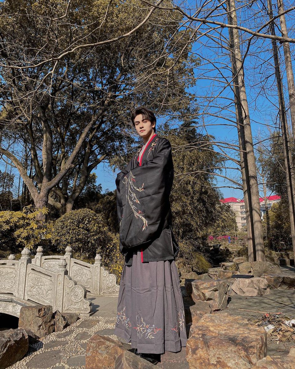 JoongOfficialTH's tweet photo. [📷] 2021.03.24 @ChenRcj 

👘❤

IG : chen_rcj
#ดราก้อนจุง
#กองพลโวโด้ https://t.co/xb54iiiKO9