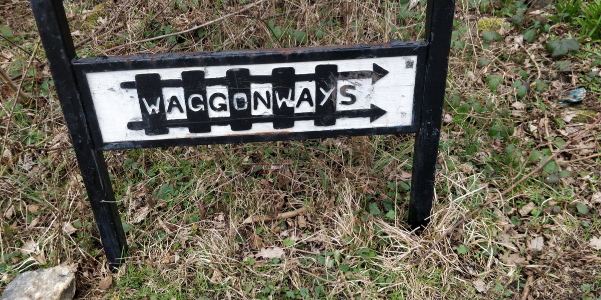 Here's a bit of #EverydayHeritage - unlikely an original sign - but an indicator of why the terrain in Wallsend is like that. Moreover, of how the spelling of 'wagon' has changed over the years.
