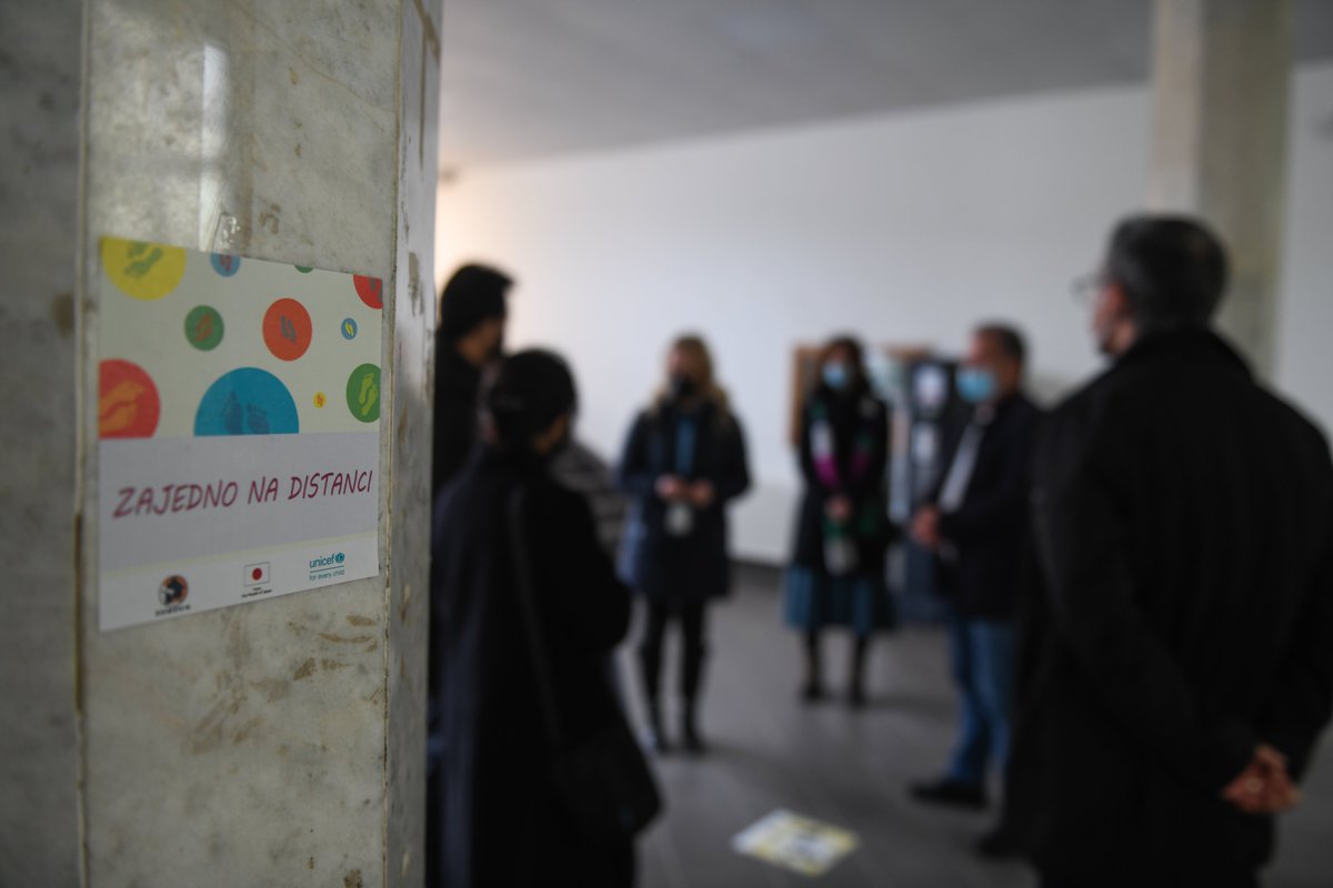 UNICEFKosovo's tweet photo. Heading back to school in the pandemic required additional protection measures. With the support of @JPEmbKosovo, #UNICEF with partners is working to keep schools open &amp; children safe. Here is a glimpse through photos on the support provided to municipalities. #itseasy2makeitwork https://t.co/SssJSyc7x5