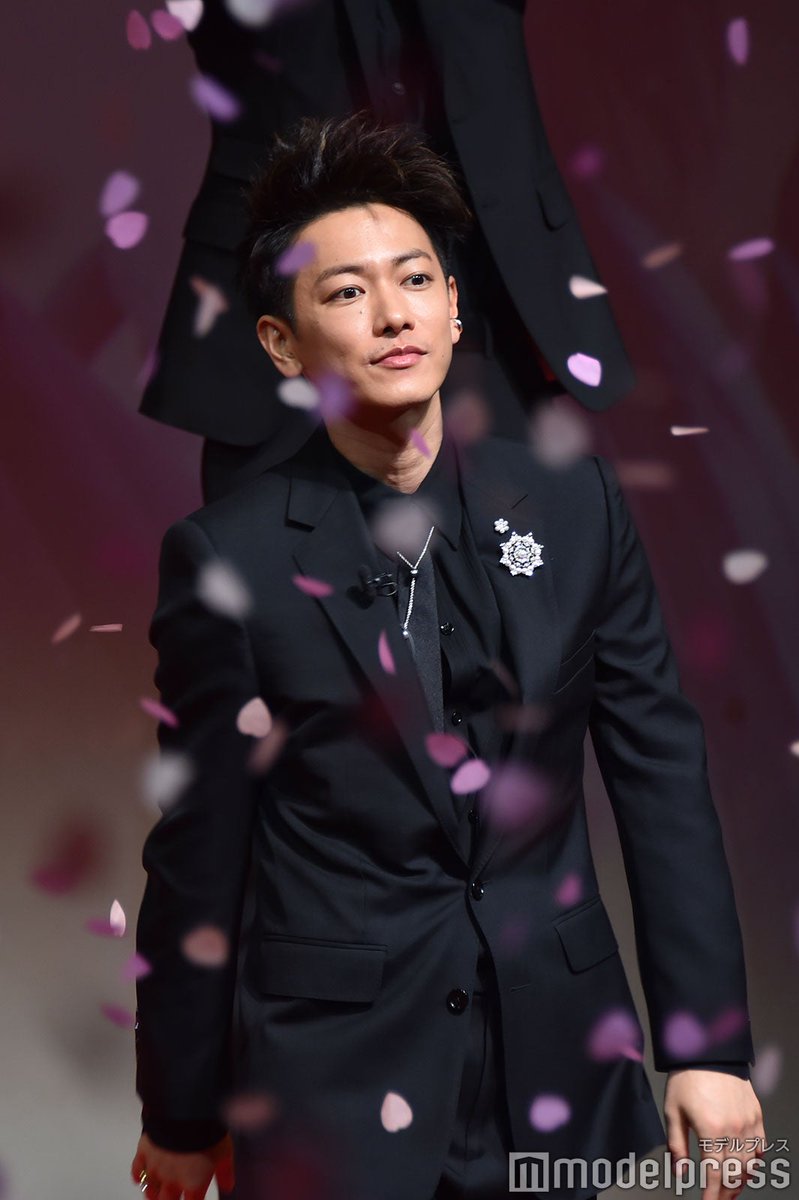 モデルプレス S Tweet 写真追加中 映画 るろうに剣心 最終章 The Final The Beginning オンラインイベント 桜の花びらと佐藤健 配信カメラにピースでアピール るろうに剣心最終章 Ruroken Movie フォトギャラリー アプリ限定写真あり Trendsmap