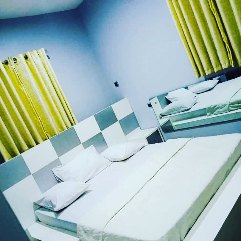 shakershotel's tweet photo. We at @shakershotel implement elevated cleaning and disinfection standard in all areas of the hotel. Hence, ensuring a safe stay for you and your loved ones.

For enquiries, please call 07038973538, 08077239399.
E DON SPOIL 
#Africa https://t.co/YoM2ttmZuc