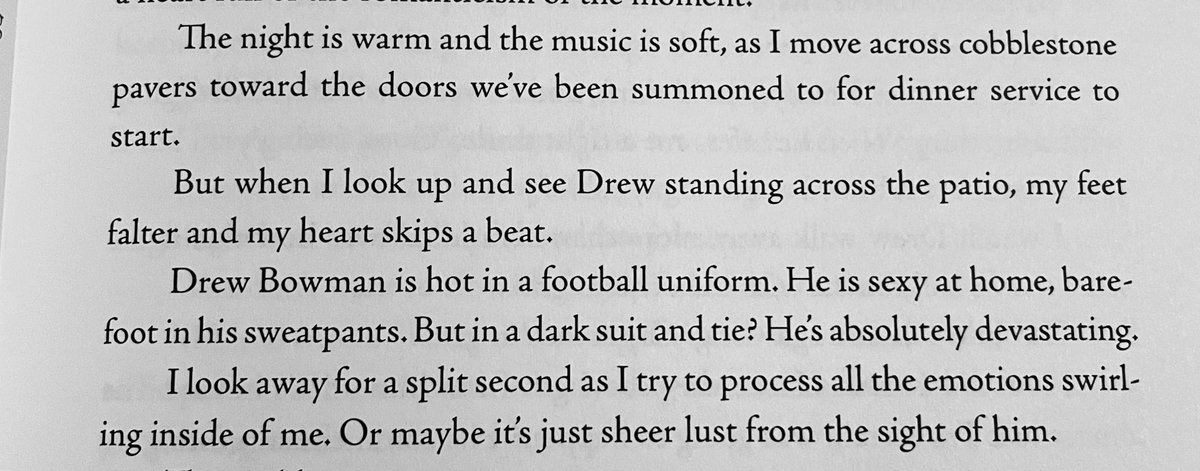 Havenprincess's tweet photo. Brexton describing seeing Drew in a suit hello 🔥😍💚 #HardToScore https://t.co/S4RRF5LkUP