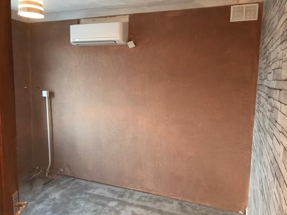DampSolutions1's tweet photo. With "Condensation season" coming to an end, some more thermal insulation boards fitted to exterior walls today. #condensationcontrol #condensation #dampproofing https://t.co/3Vley6Qwv7