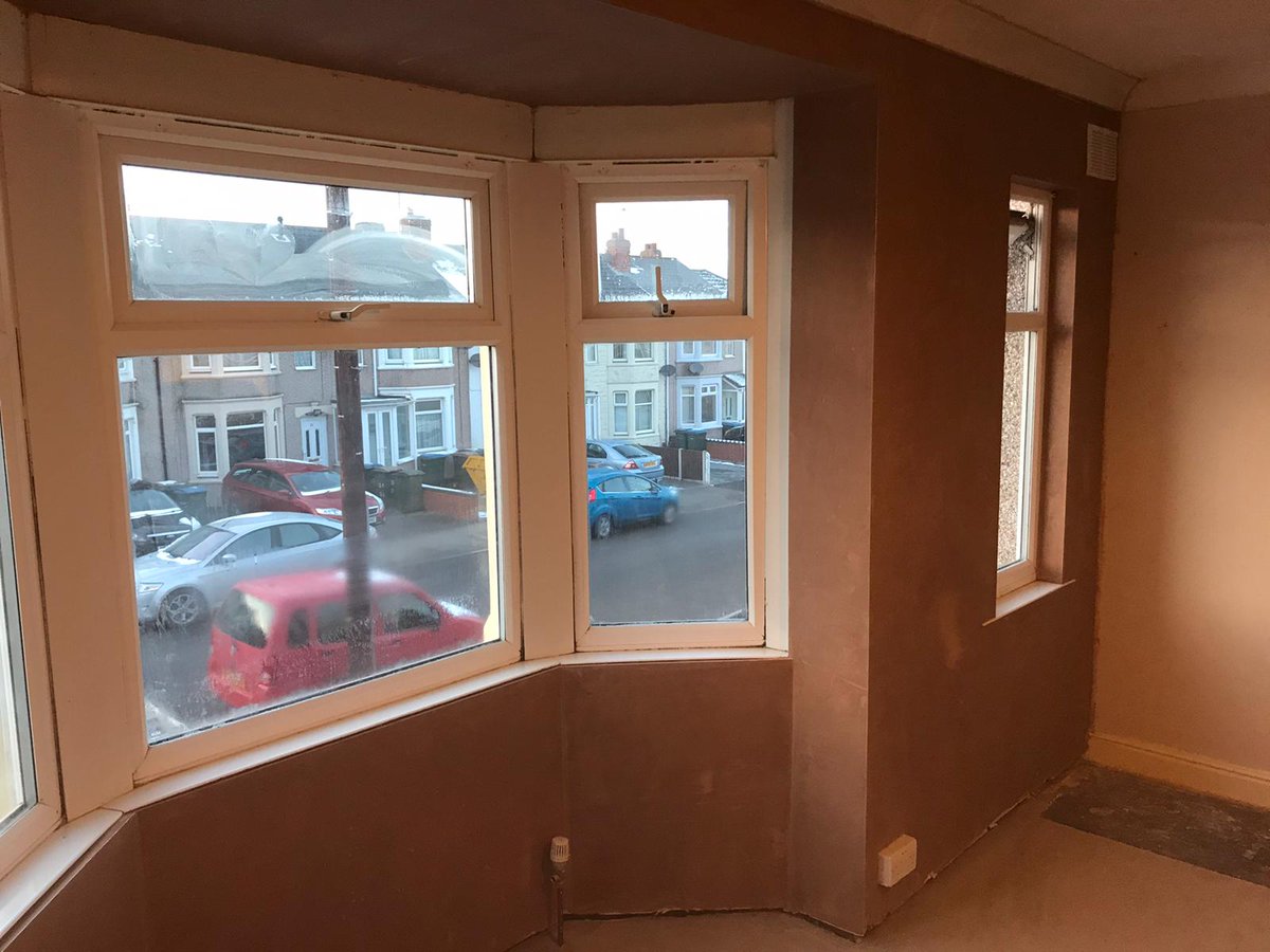 DampSolutions1's tweet photo. With "Condensation season" coming to an end, some more thermal insulation boards fitted to exterior walls today. #condensationcontrol #condensation #dampproofing https://t.co/3Vley6Qwv7