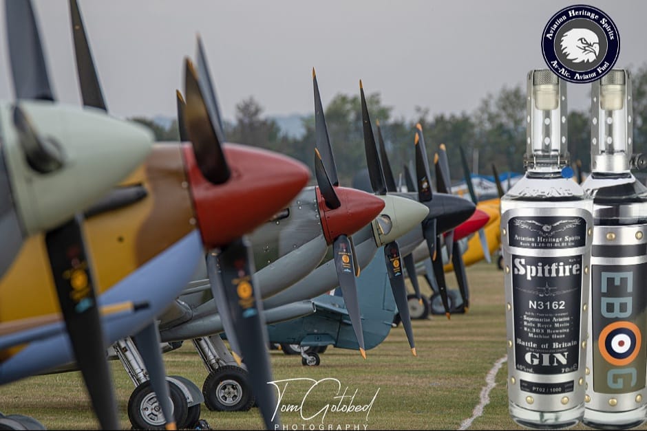 AviationSpirits's tweet photo. We're looking forward to seeing line-ups like this at events and air shows this summer, with a glass of Spitfire Gin in hand obviously!
Many thanks to @TomGotobed for this fantastic image.
EB-G Spitfire Gin at https://t.co/wp8hyPikbp
#spitfire #airshow #gin #avalc #avgeeks https://t.co/F8tbZ0yWlL