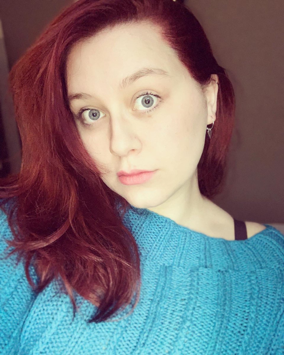 Jodes_elaine's tweet photo. dyed my hair 3 times in the last year, once for each lockdown🤪 Y NOT

this has been my fave colour🤙🏻💁🏻‍♀️ https://t.co/L9XRHhLKgd