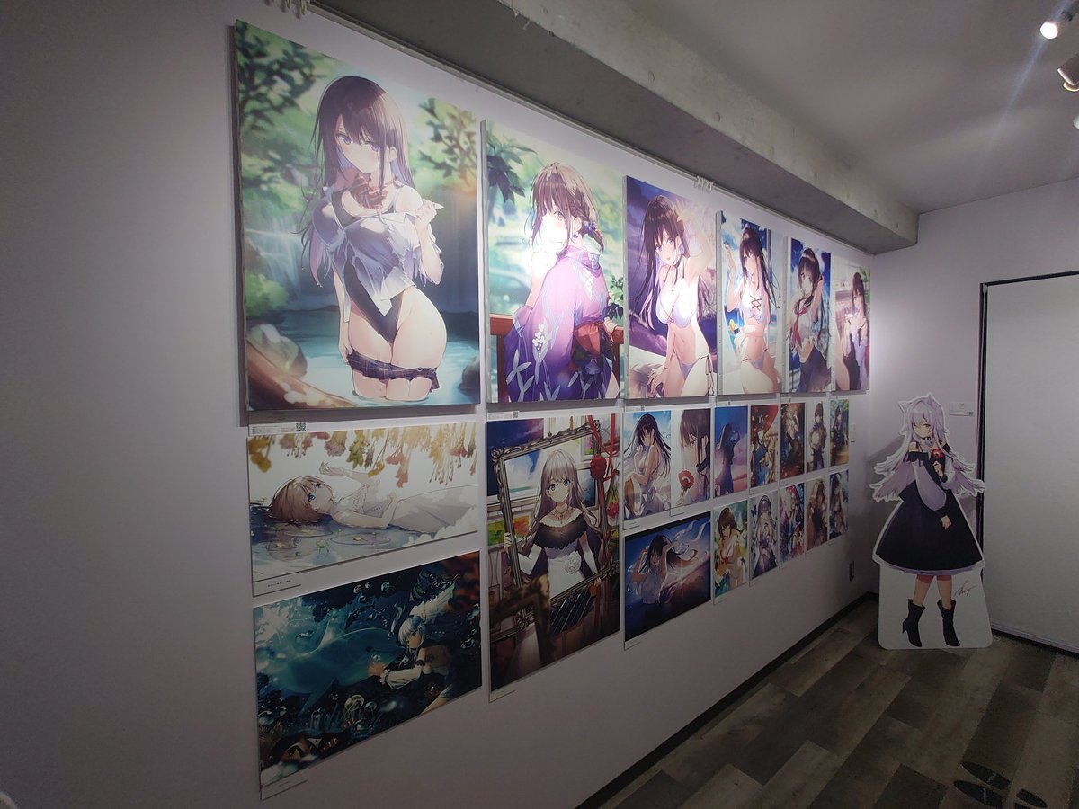 noraneko_life's tweet photo. 本日誕生日のnecömi(@necomi_info )先生の
個展 #PHONOGRAPHIC 最終日。
最後の時間を楽しんできました。
#pixivWAENGALLERY https://t.co/pDKdtBNl42