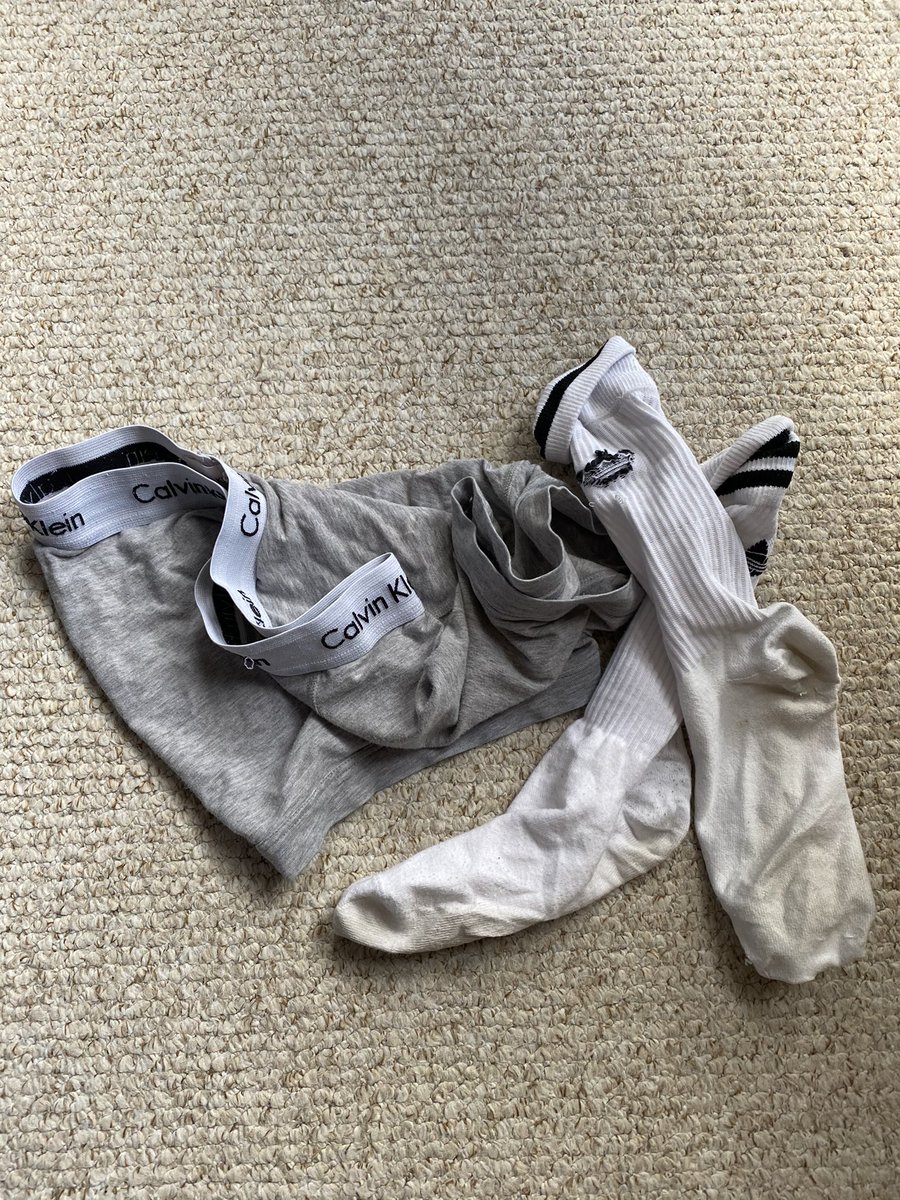 WIDEFEETGUY's tweet photo. 👀👀👀👀 #thickfeet #widefeet #beefyfeet #malefootlovers #malefootfetish #footfetish #alphafeet #malefootdom #malefootworship #malebarefeet #malesocks https://t.co/2H4rCWaOqc