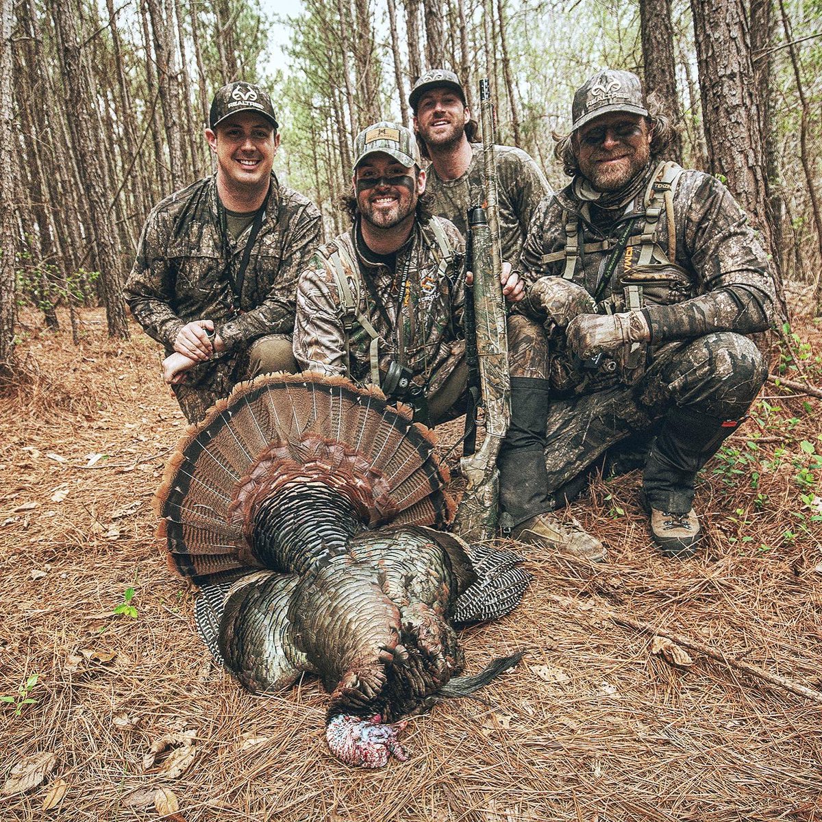 NateHosie's tweet photo. Yesterday was good one in the Bama Turkey woods with the fellas! #turkeybefloppin #provendeadly #Flextonegamecalls #berettatribe #Realtree #TheBack40 https://t.co/1nFRTIURl3