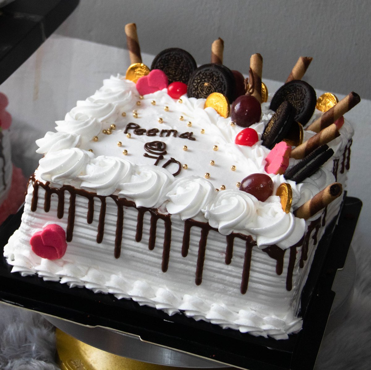 klassic_bites's tweet photo. Birthday Memories #sayitwith @klassic_bites #tasty ...feel the taste in every bite! #klassicbites😋 for orders or enquiries #Call or #WhatsApp 0555077589 #klassic #trending #popular #cake #bakery #cakeghana #ghana🇬🇭 #cakes #pastrychef #pastrylove #pastrylife #yummy #bakery https://t.co/ZRd5MuIL4x