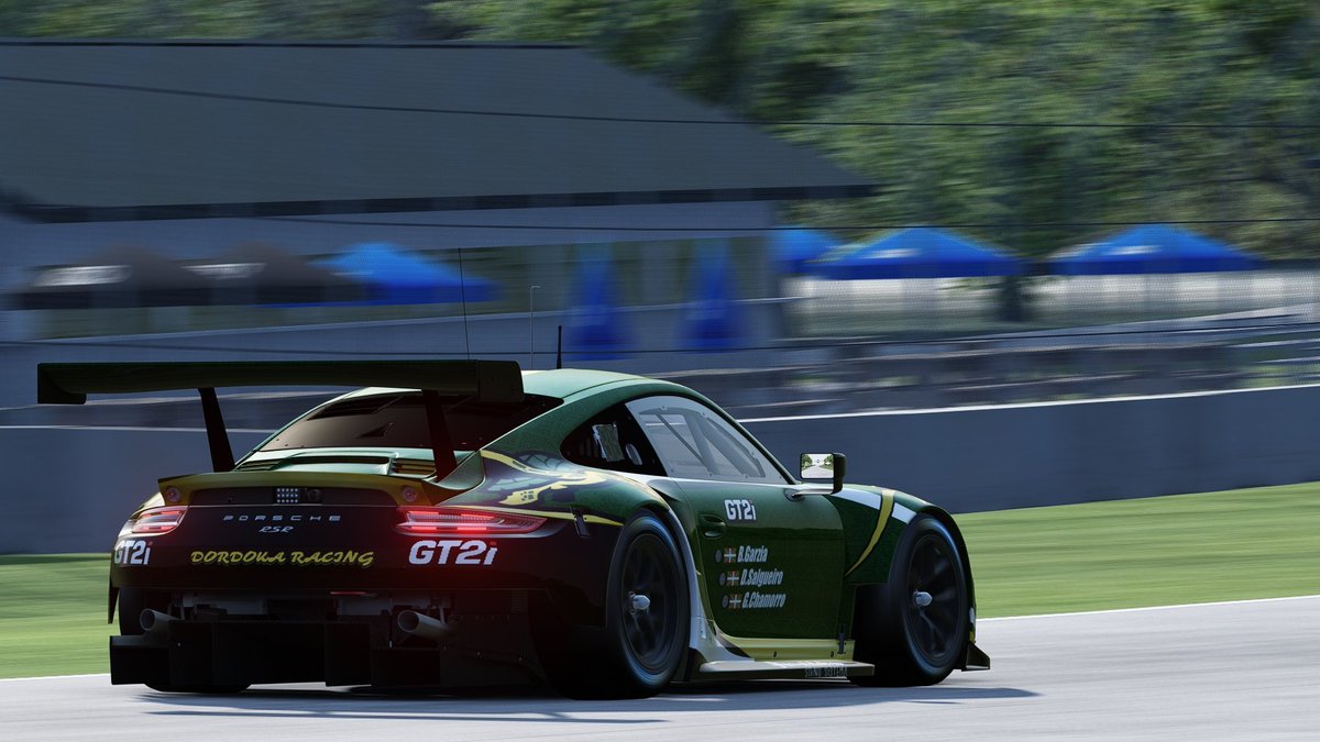 DDKracing's tweet photo. Presentamos nuestras skins para nuestra primera carrera de resistencia de @SimuRacer . Este domingo a las 12:00 ,con muchas ganas de aprender y divertirse.
LMP2: 
@GabriTomass 
@OscarNoguero 
@josito_lf 

GTE:
@BortxDDK 
@DaniDVT6 
@gorkachamorro1 https://t.co/krCSSK5t8P