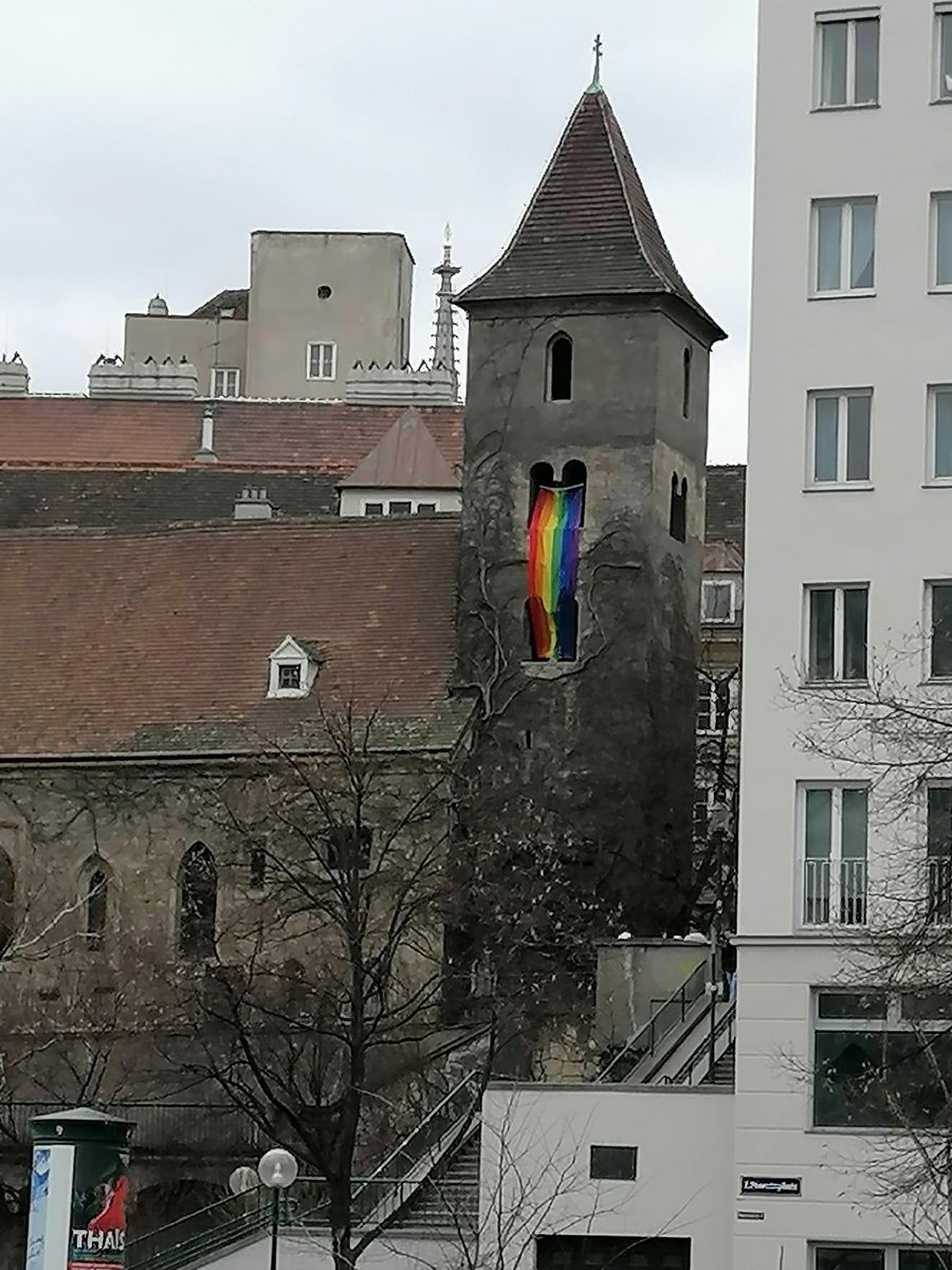 Ruprechtskirche, Wien
#LGBTIQFreedomZone 
#einzeichensetzen
#keinplatzfürhass