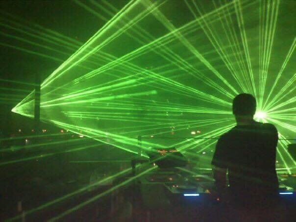 forgottenscene_'s tweet image. 𝑭𝒐𝒓𝒈𝒐𝒕𝒕𝒆𝒏 𝑺𝒄𝒆𝒏𝒆: 𝑻𝒉𝒆 𝑺𝒚𝒏𝒅𝒊𝒄𝒂𝒕𝒆, 𝑩𝒍𝒂𝒄𝒌𝒑𝒐𝒐𝒍

Opened in December 2002, ruling the roost for over 10 years with a capacity of over 4,000. They welcomed the likes of @dj_davepearce, @pauloakenfold, @RealJudgeJules, @petetong, @djrogersanchez &amp;amp; more!