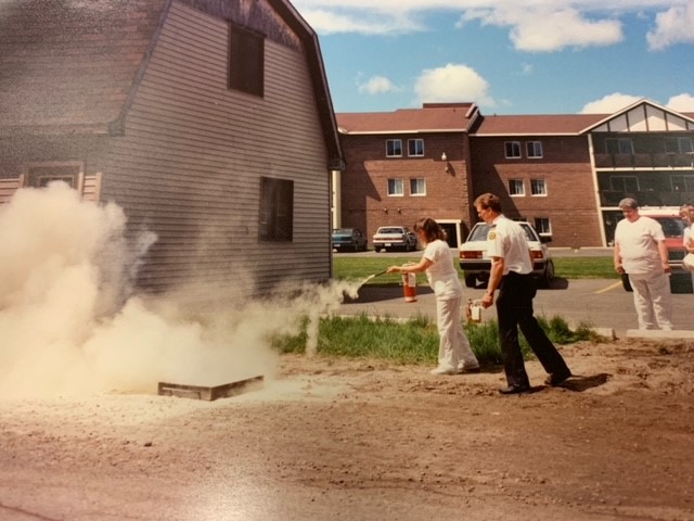 SaultFire's tweet photo. Archive Alert: Looking back at Fire Extinguisher training with #Firemandan in 1994. #firesafetytraining @CitySSM @ChiefPJ https://t.co/L496pjClgo