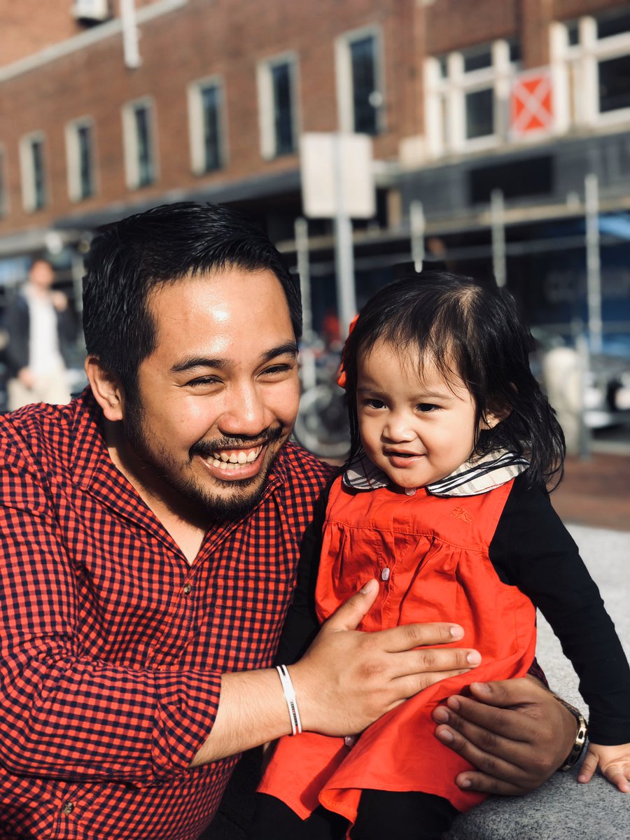 RenzoGuinto's tweet photo. “So what’s your gift to you nieces?”

“#PlanetaryHealth” 😜😜😜

Candid moments with #ClaraBunita and #TitoDoc #Tetet #ThrowBack #Harvard #Boston https://t.co/8ZU77mu02N