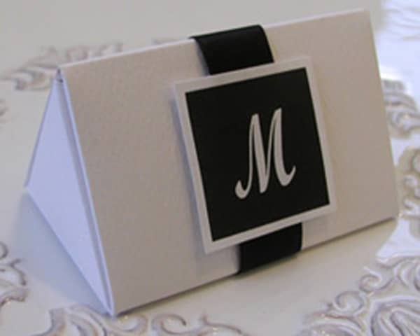 yoursforeverug's tweet photo. #NewProfilePic2021 

Customised party favor boxes for your guests. 
Size,color and design unique to our client.
Call our marketing manager Hannah on 0781-444511 for more information.
#favorbox #partinggifts #uniquelyyours https://t.co/joZXPniRMv