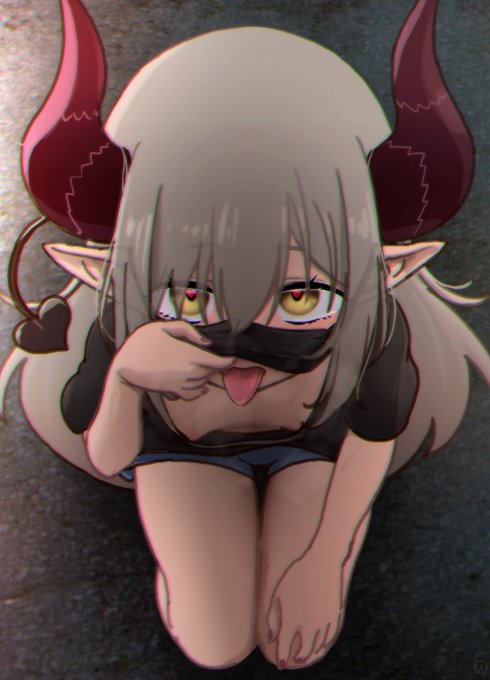 ●●★●●●●●さん「😷」。 