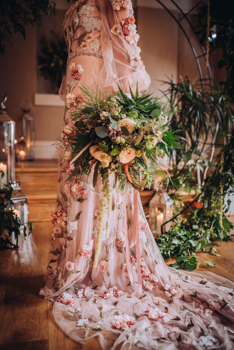 MrsPandP's tweet photo. Wild bohemian wedding inspiration meets Pride and Prejudice regency romance
Images 📸 @zaradavisphoto 
https://t.co/wtY8iRkJDO Dress @BowenDryden https://t.co/j0op6dvQM1