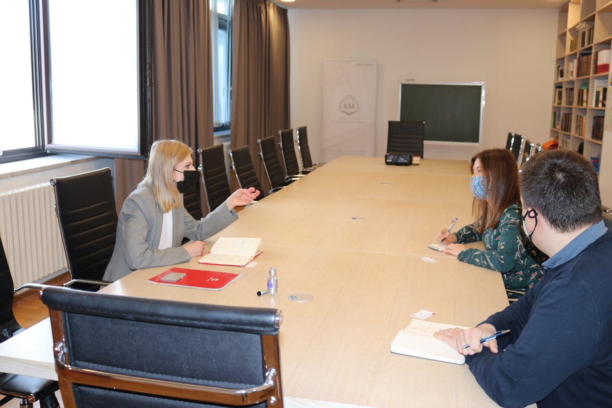 CentarCKD's tweet photo. Today, in the premises of the Center for Cultural Dialogue, Executive Director Nejra Kadić Meškić hosted the UNHCR Representative in Croatia, Ms. Anna Rich, and the UNHCR Spokesperson, Mr. @KapicJan. 
They discussed joint cooperation and synergy between the CCD and UNHCR Croatia. https://t.co/gpIqJDgNS8