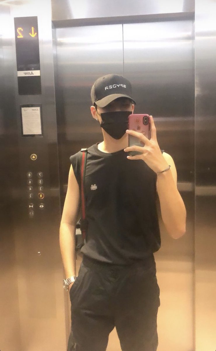 BabyArtFamily's tweet photo. แฝดพี่แฝดน้อง เท่ห์ๆคูลๆ

IGs : artpakpoom_j 

#ArtPakpoom
#BBAfam https://t.co/GMuih6dw42